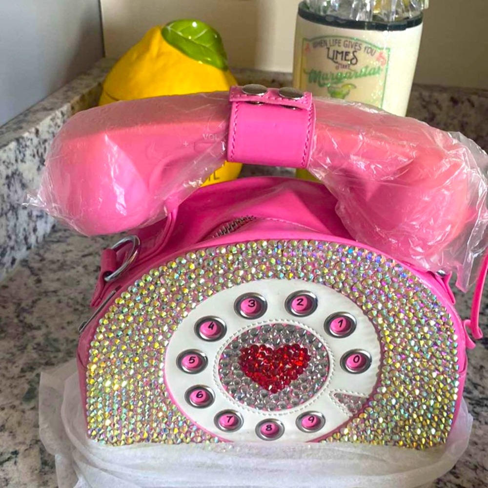 Dollz kill Sugar Trillz purse